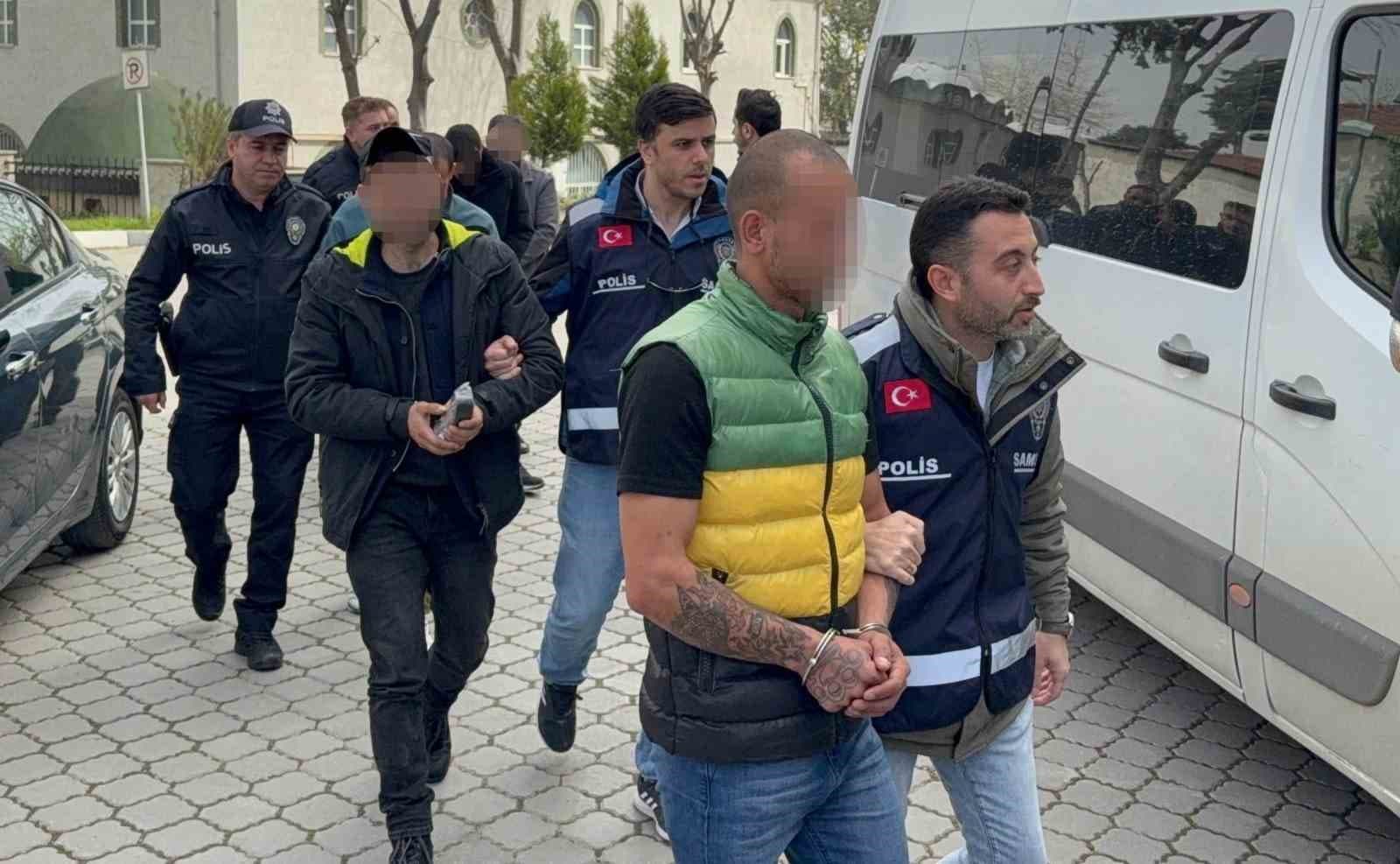 Samsun’da 3 ayrı narkotik operasyonunda 5 şüpheli yakalandı