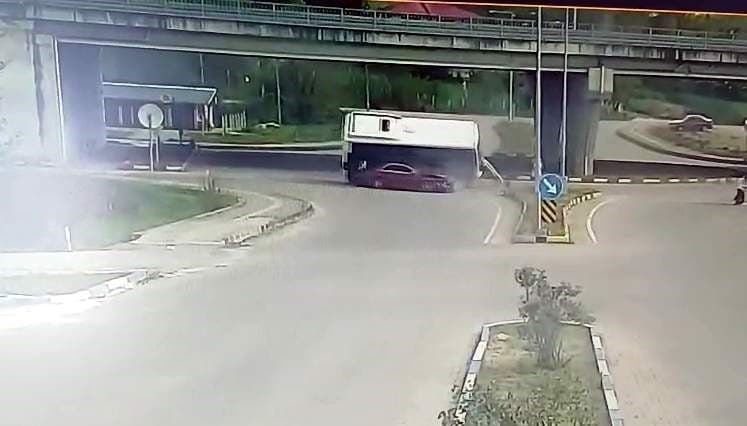 Bartın’da 44 kişinin yaralandığı otobüs kazasının görüntüsü ortaya çıktı