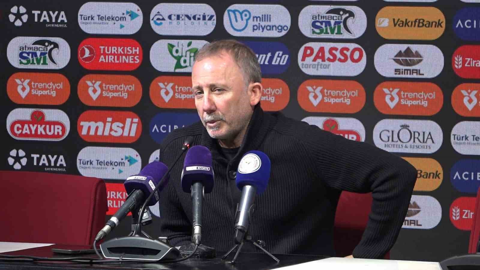Sergen Yalçın: "Başımıza son iki maçta gelmedik şey kalmadı"