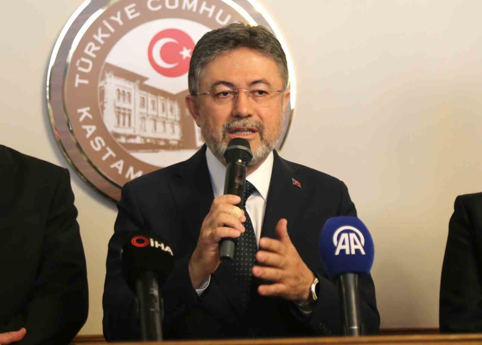 Bakan Yumaklı: "Orman yangınlarıyla mücadelenin en önemli unsuru o yangınların çıkmamasını sağlamak"