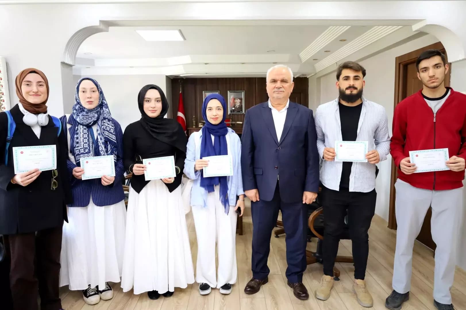 UMRE ödüllü yarışmada dereceye girenler ödüllendirildi
