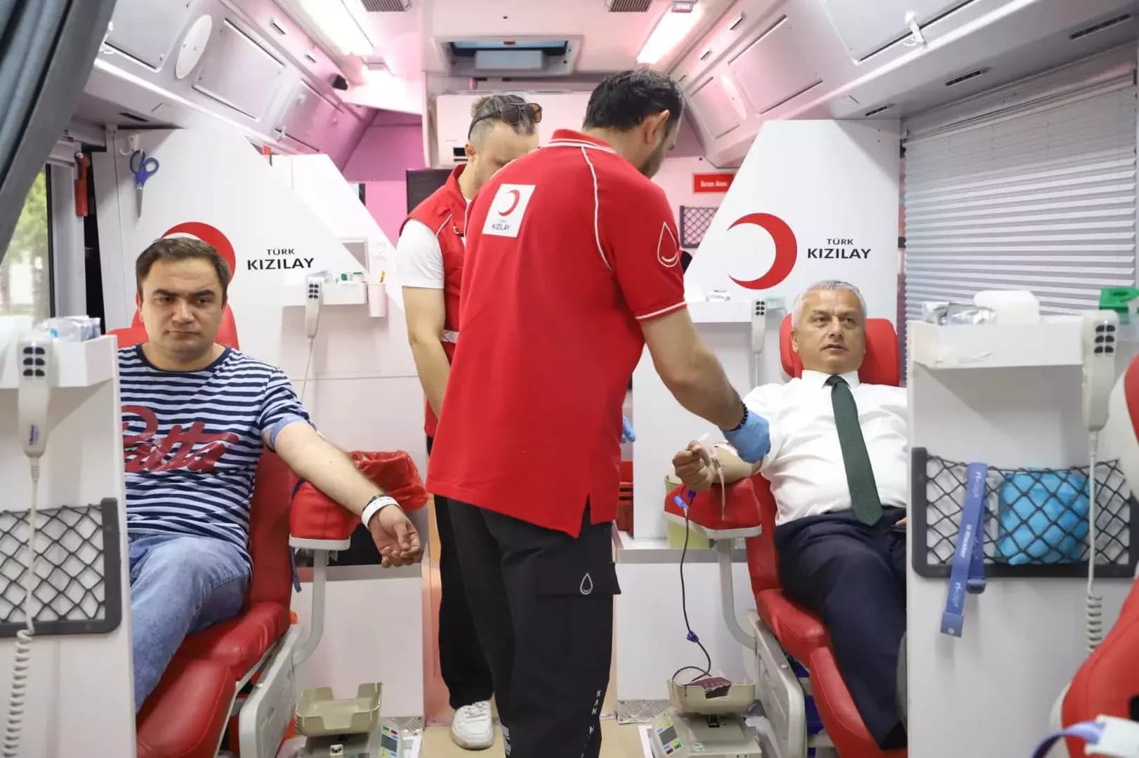 Gençlik ve Spor İl Müdürlüğü'nden kan bağışı etkinliği
