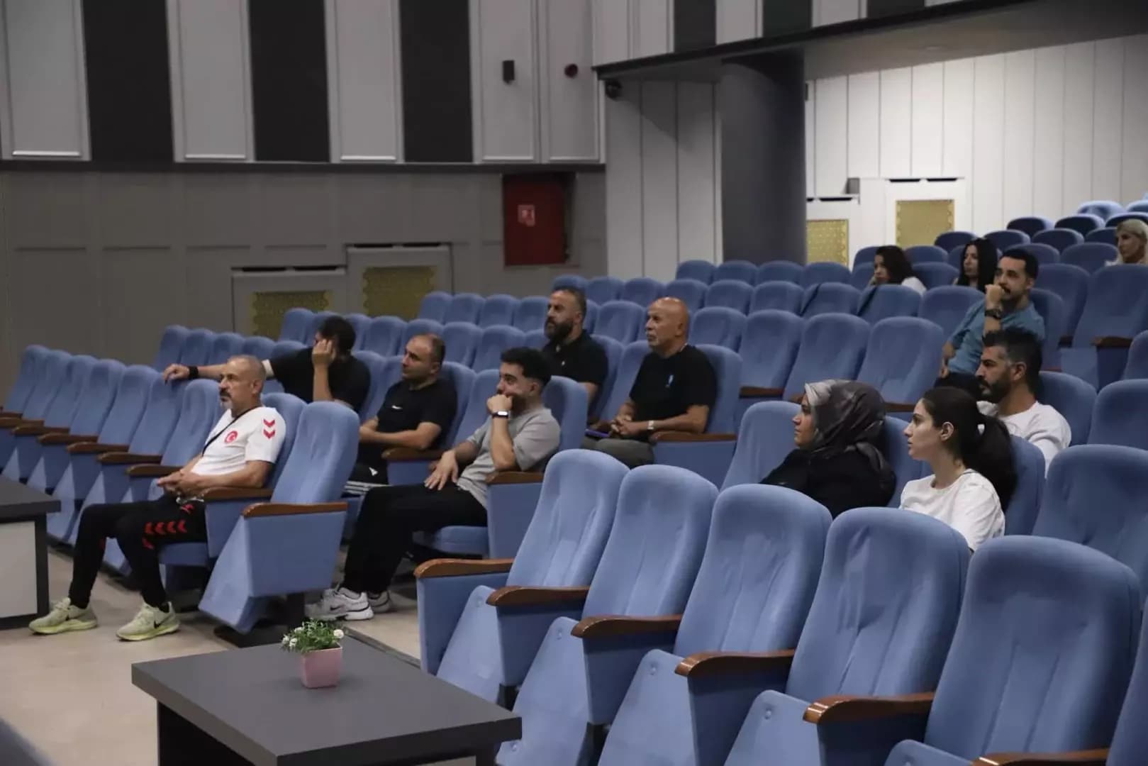 Karabük’te 3. kademe boks antrenörlük eğitimi başladı