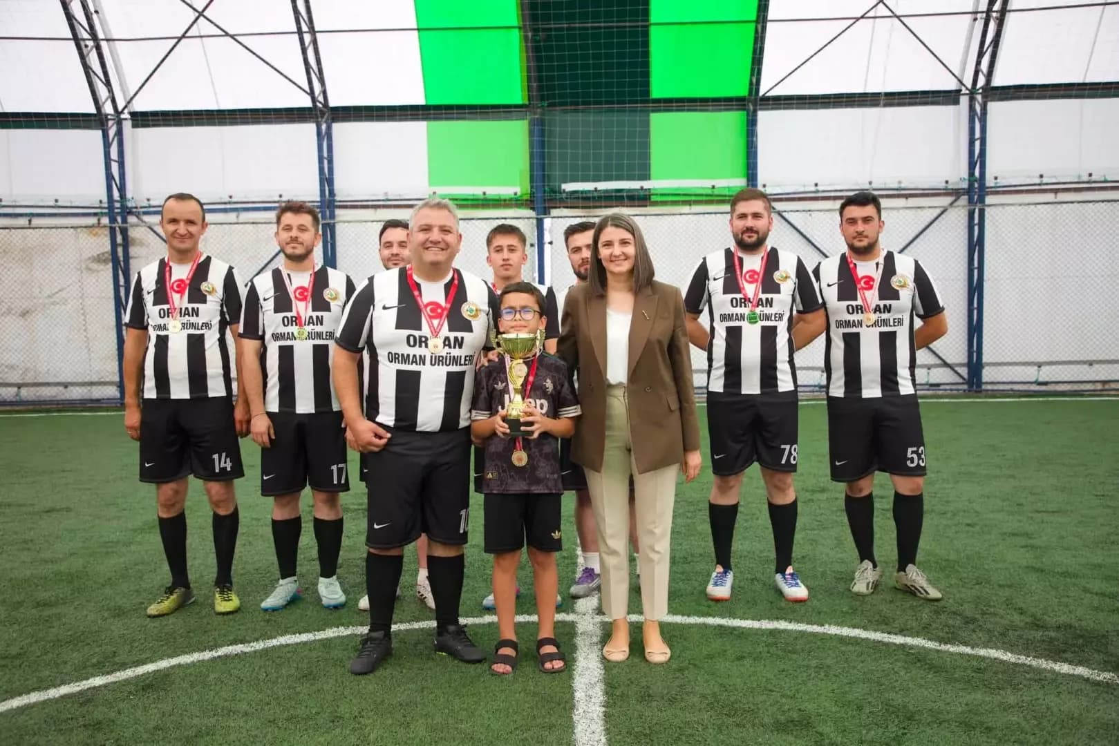 Ovacık’ta Kurumlar Arası Futbol Turnuvası tamamlandı