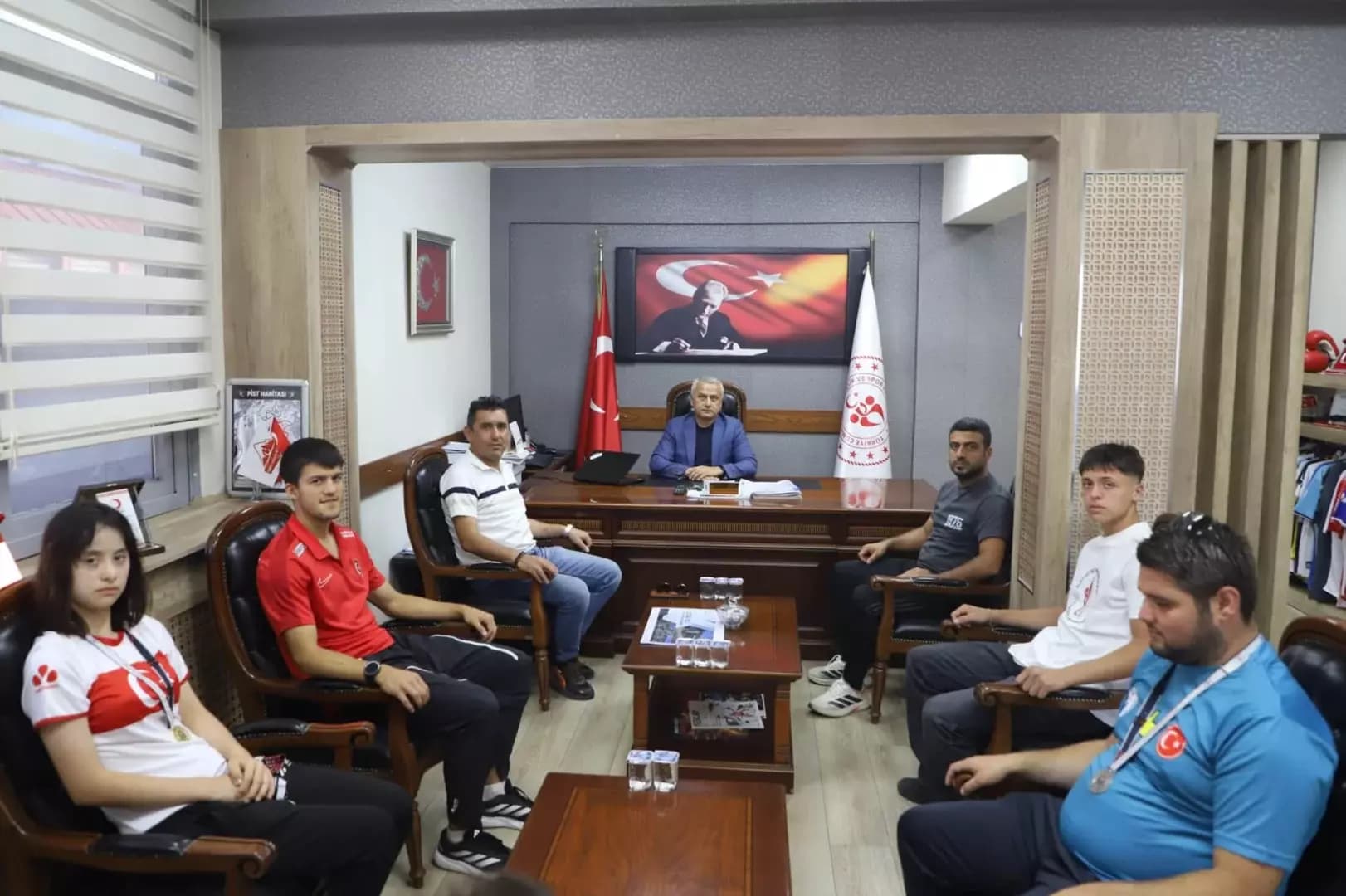 Özel Sporculardan Gençlik ve Spor İl Müdürü’ne ziyaret