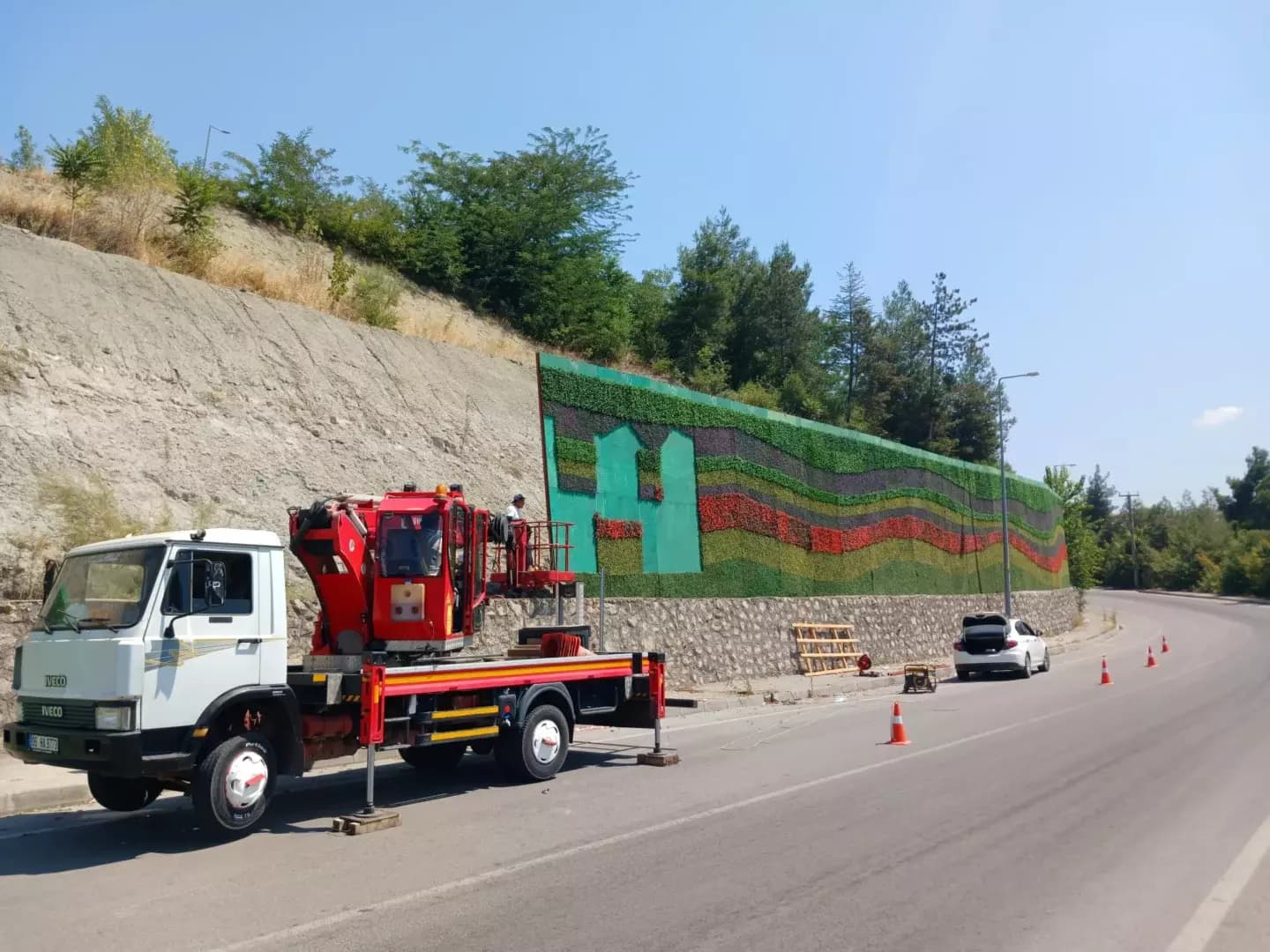 Karabük'te Peyzaj Çalışmaları Sürüyor