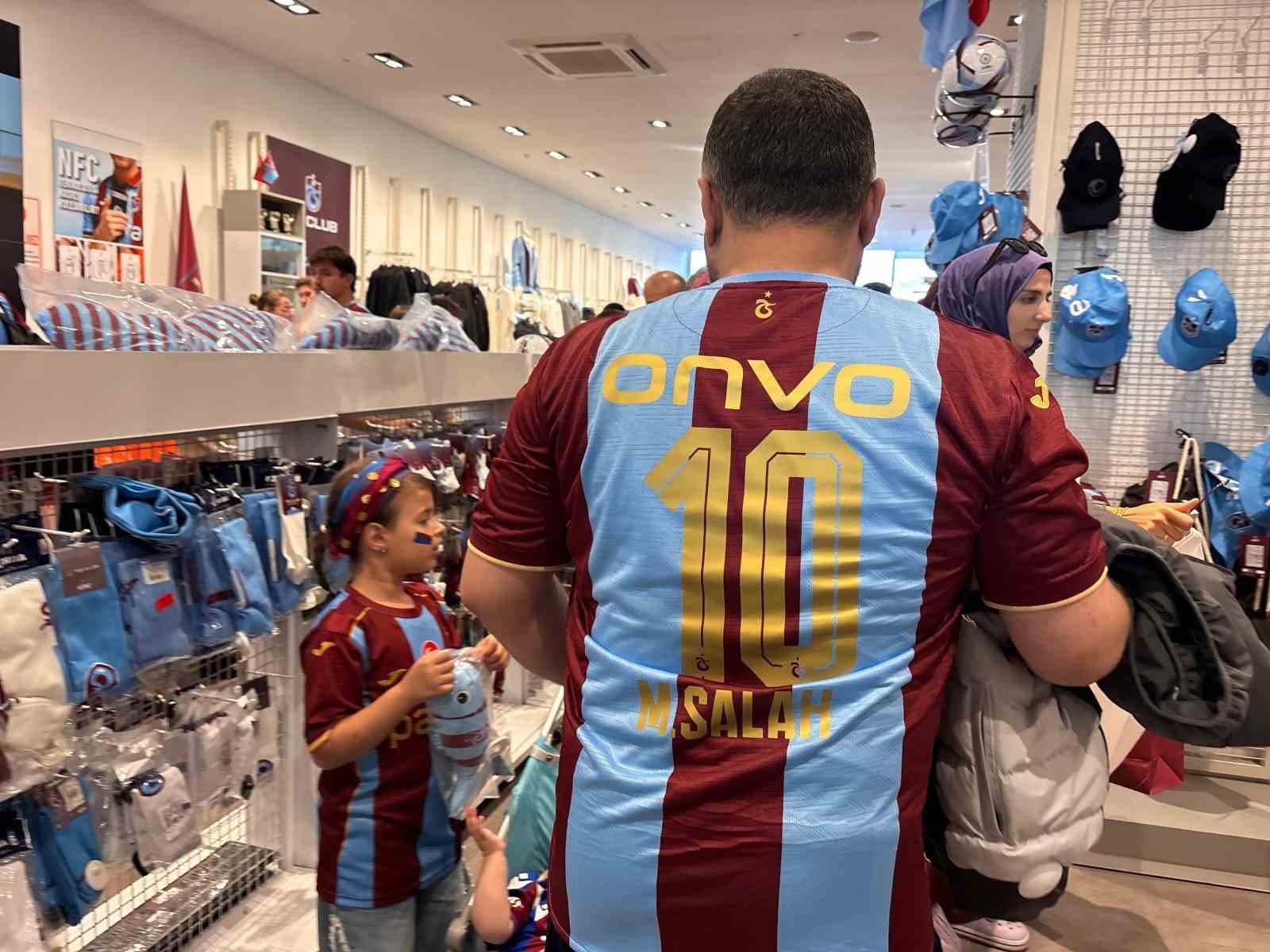 Trabzon’da Muhammed Salah forması çılgınlığı devam ediyor