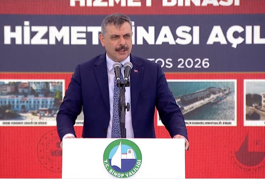Bakan Çiftçi Sinop’ta 525 milyon TL’lik yatırımları açtı: "Devlet vatandaşına daha hızlı ulaşacak"