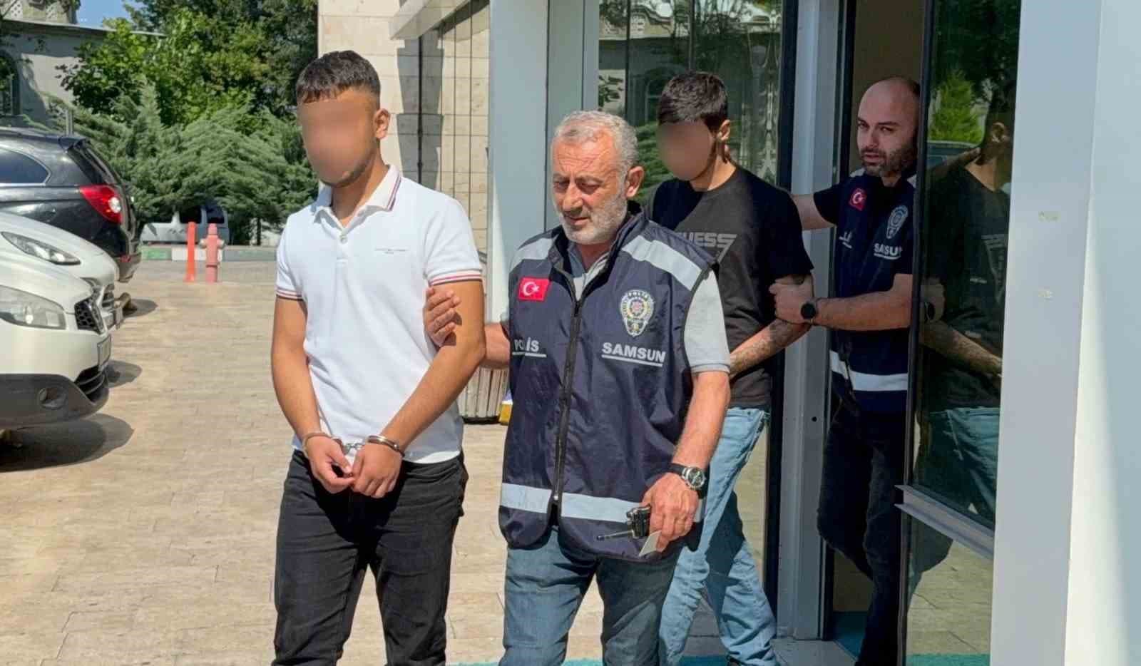 Kırtasiye baskınına 2 tutuklama