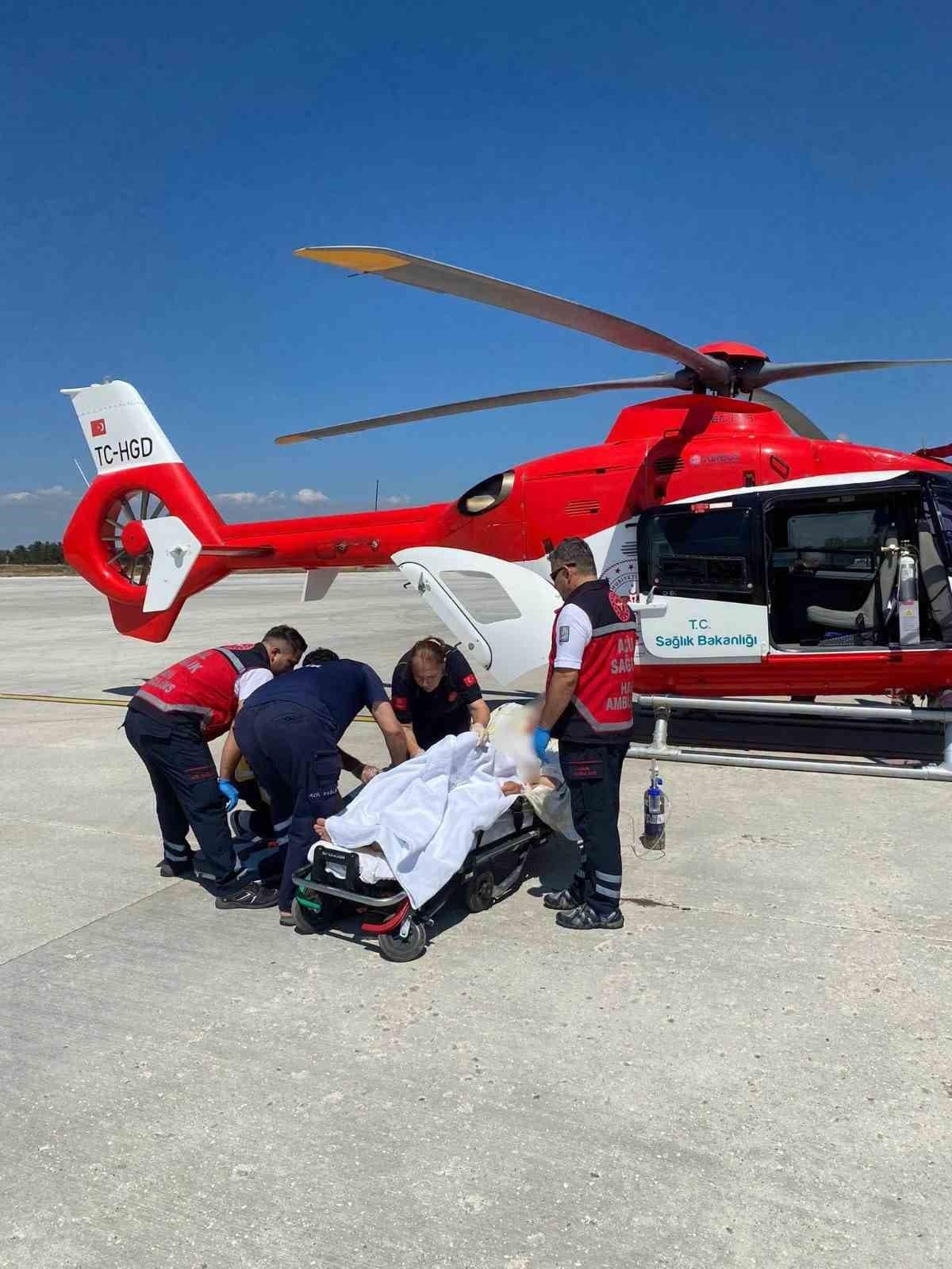 Helikopter ambulans 72 yaşındaki hasta için havalandı