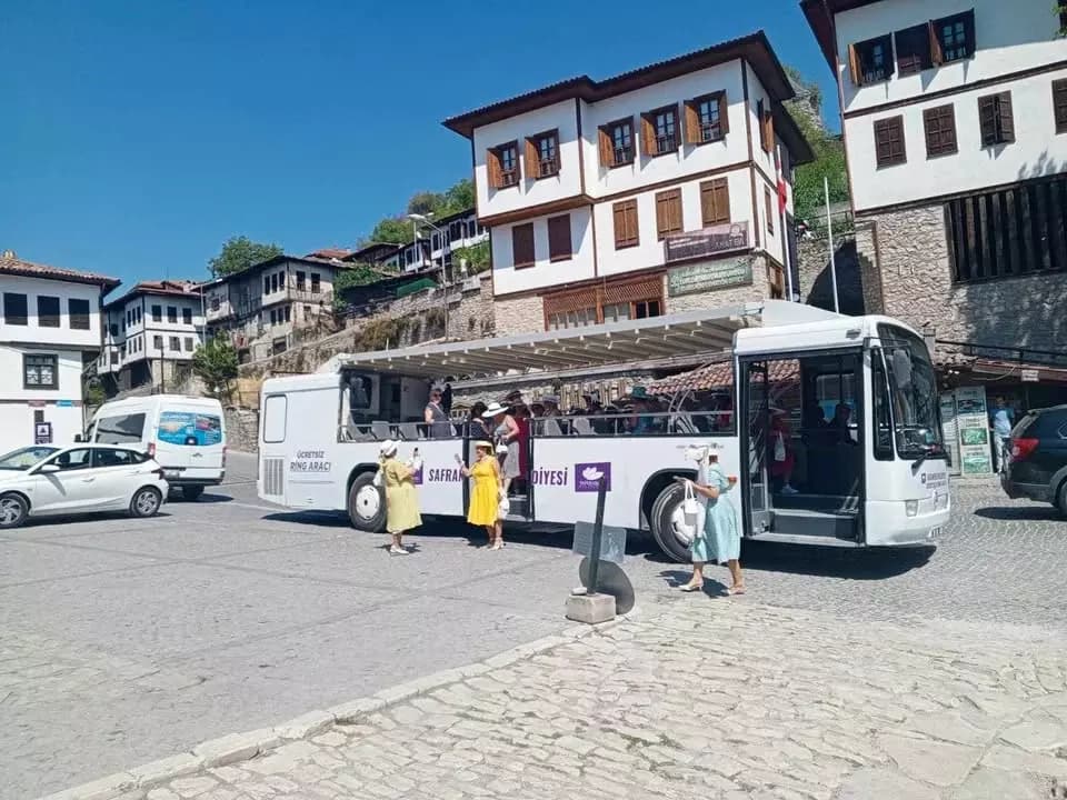 Cumhuriyet Kadınları Safranbolu’nun Tarihi ve Kültürel Güzelliklerini Keşfetti
