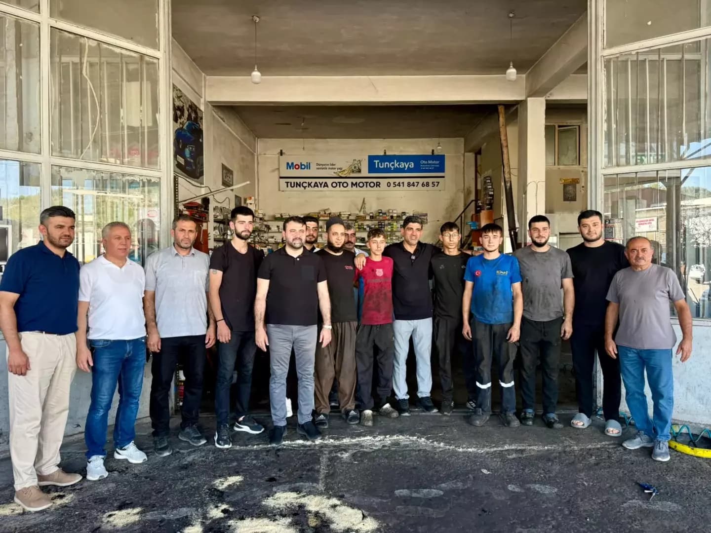AK Parti Heyeti’nden esnaf ziyareti