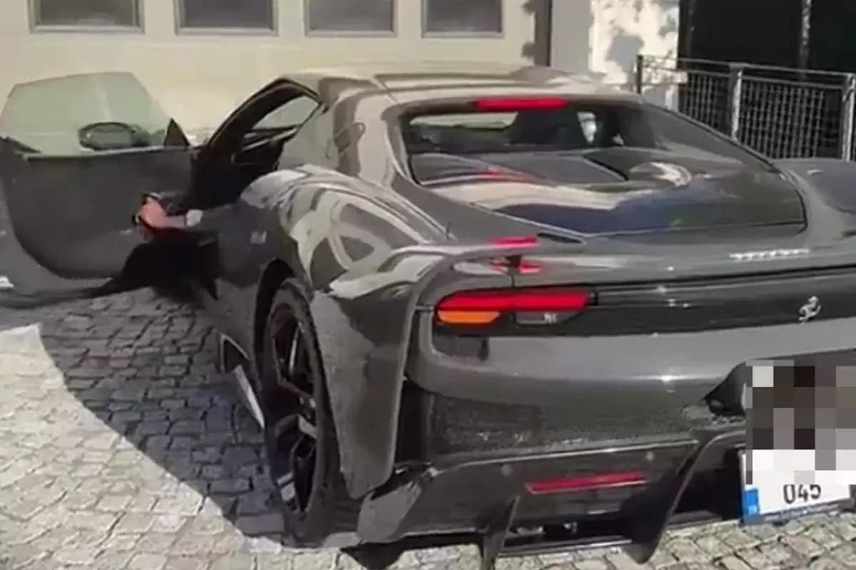 “Para var huzur var” dedirten görüntü! İçinden Osimhen çıktı