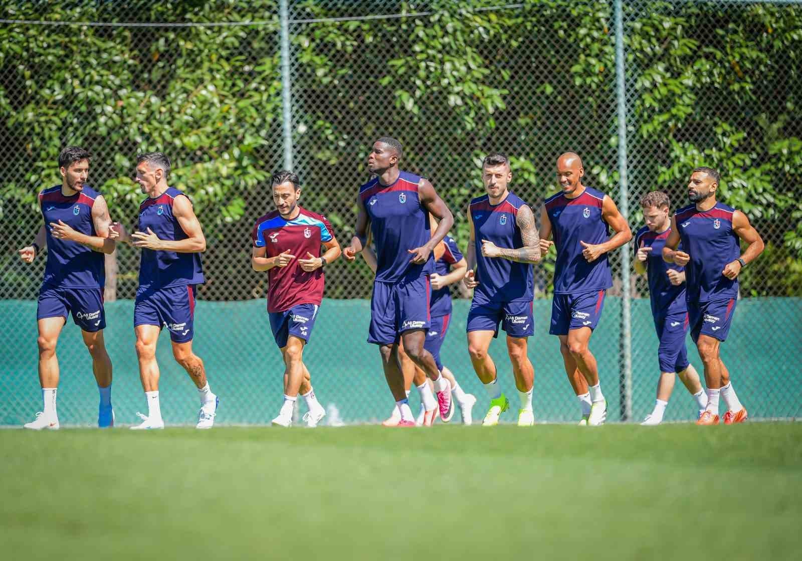 Trabzonspor, Konya’da ilk peşinde