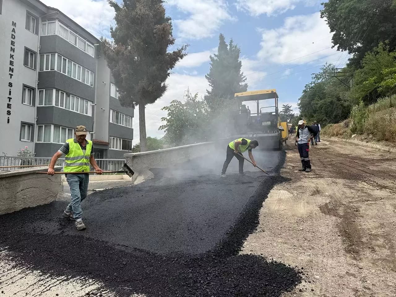 Karabük’te 2 yılda 145 bin ton sıcak asfalt serildi