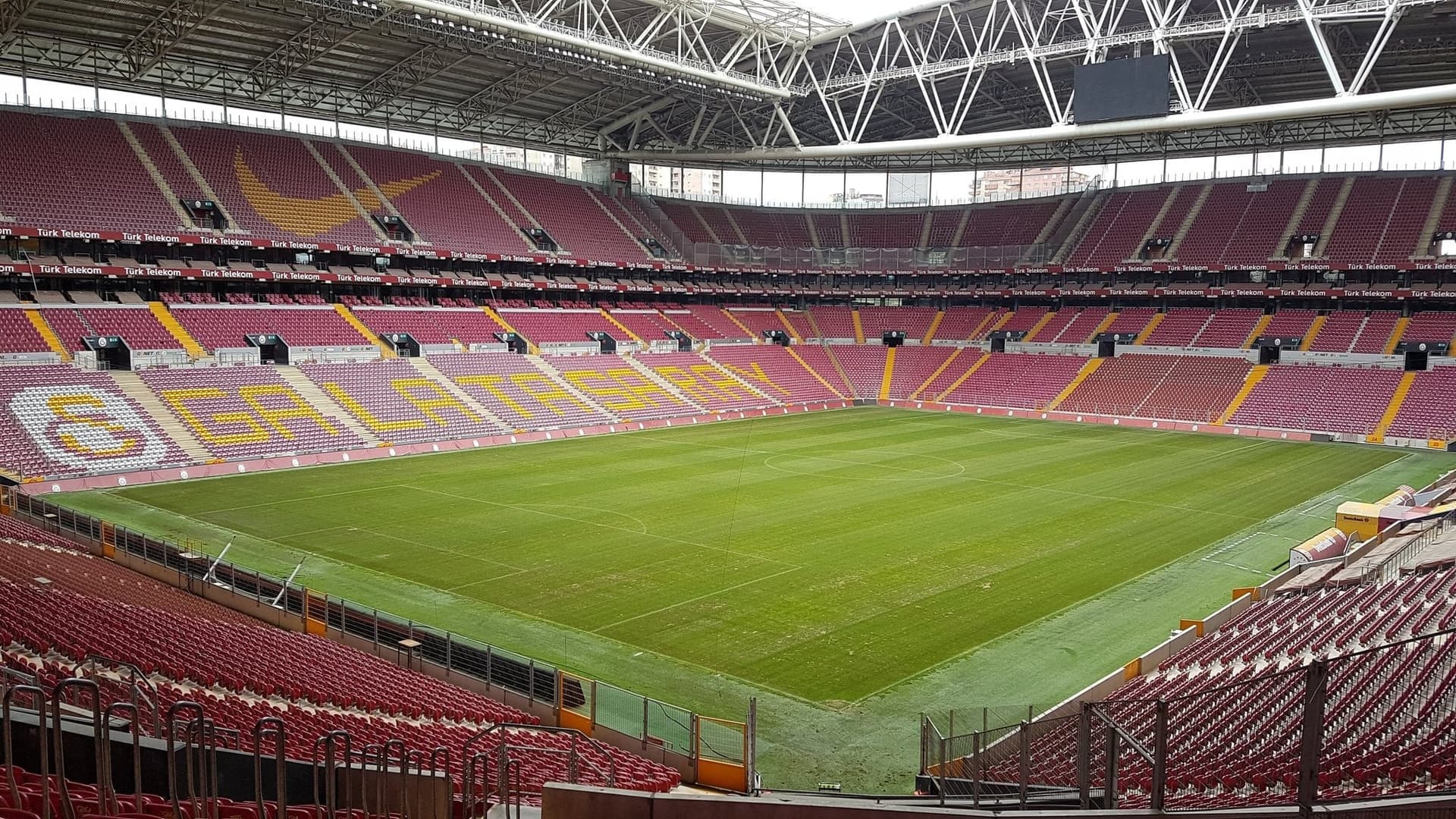 Galatasaray ile Kasımpaşa 9 Ekim'de kozlarını paylaşacak