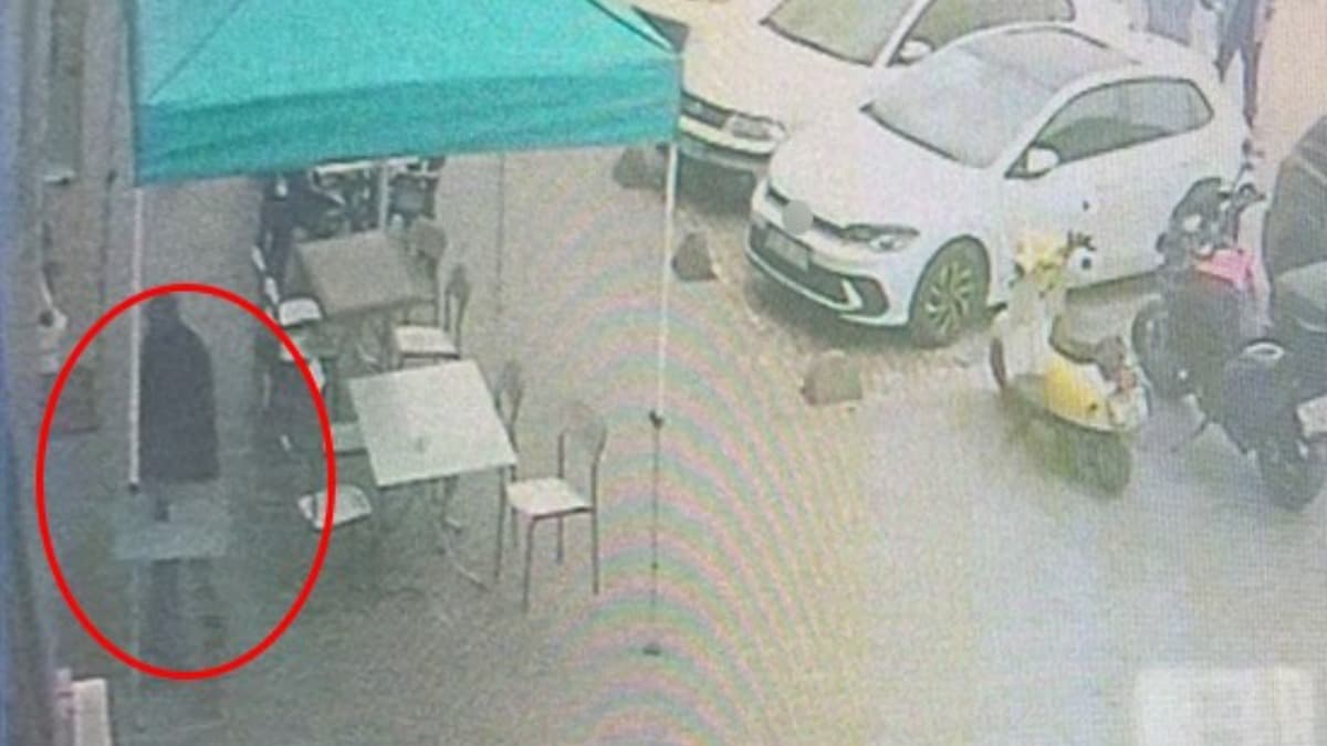 Karabük'te para verilmeyince masayı devirdi