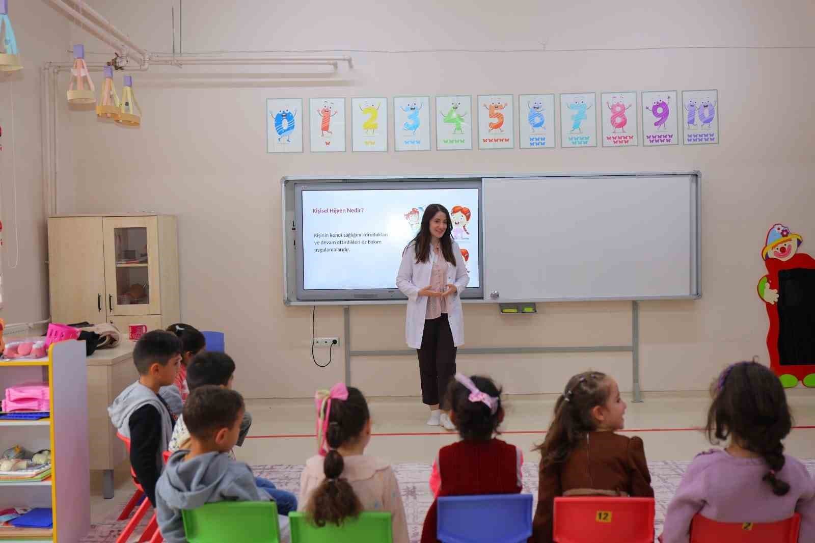 Bayburt’ta öğrenciler sağlık konusunda bilgilendirildi