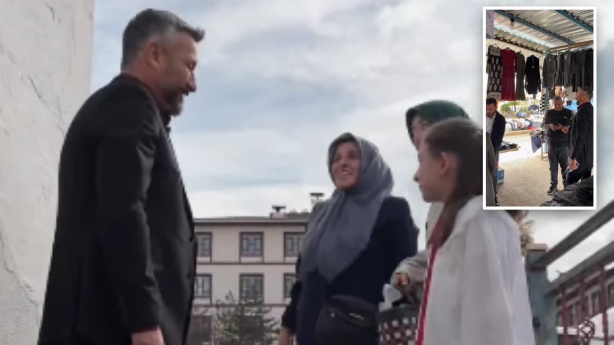 Başkan Cıva pazar esnafı ve vatandaşlarla buluştu