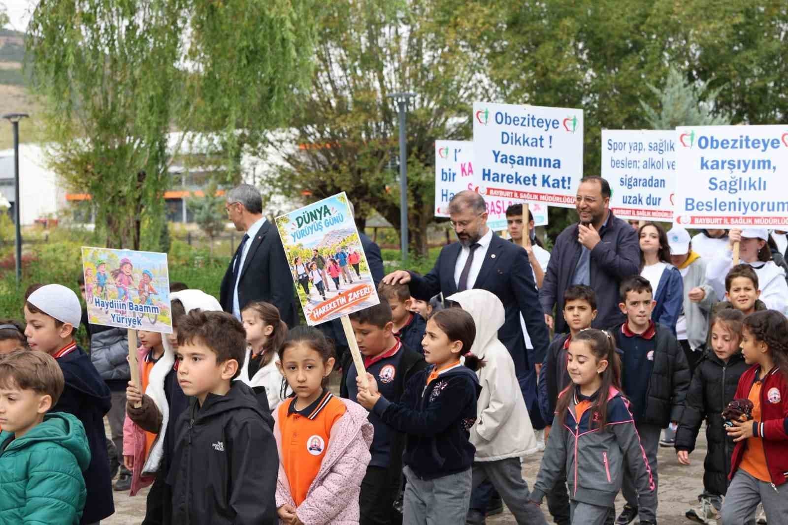 Bayburt’ta ‘Dünya Yürüyüş Günü’ dolayısıyla yürüyüş düzenlendi
