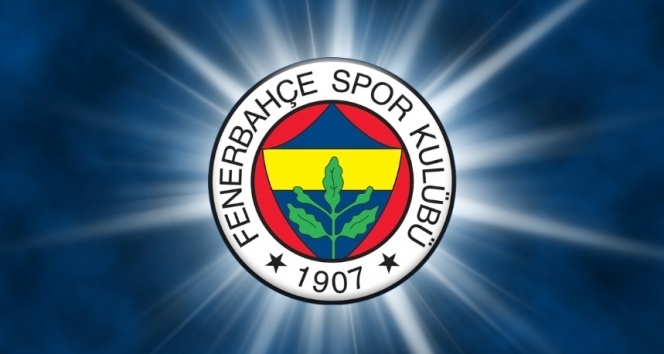 Brezilyalı stoper Fenerbahçe’ye veda etti