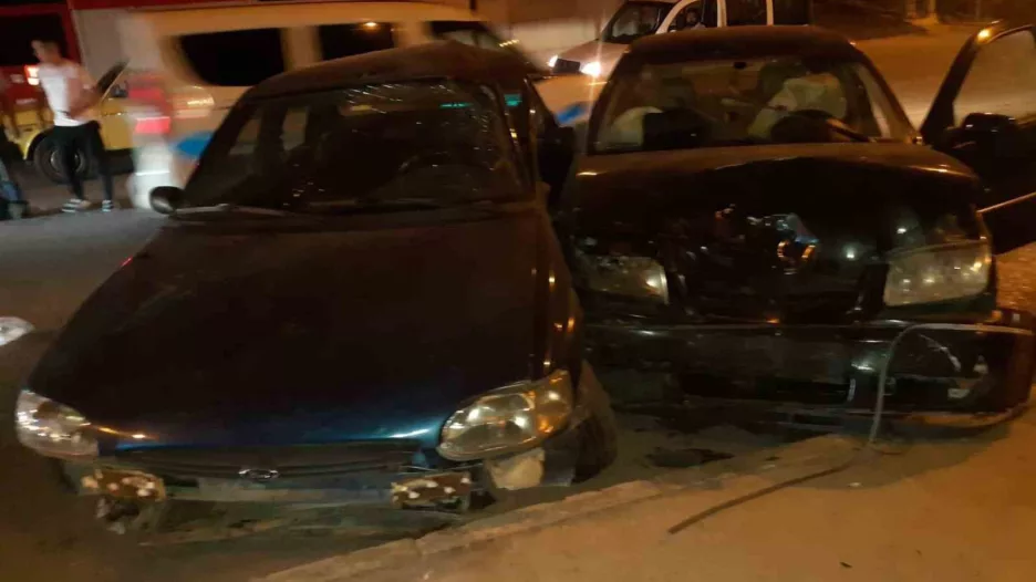 Alkollü şoförün karıştığı kazada 2 kişi yaralandı