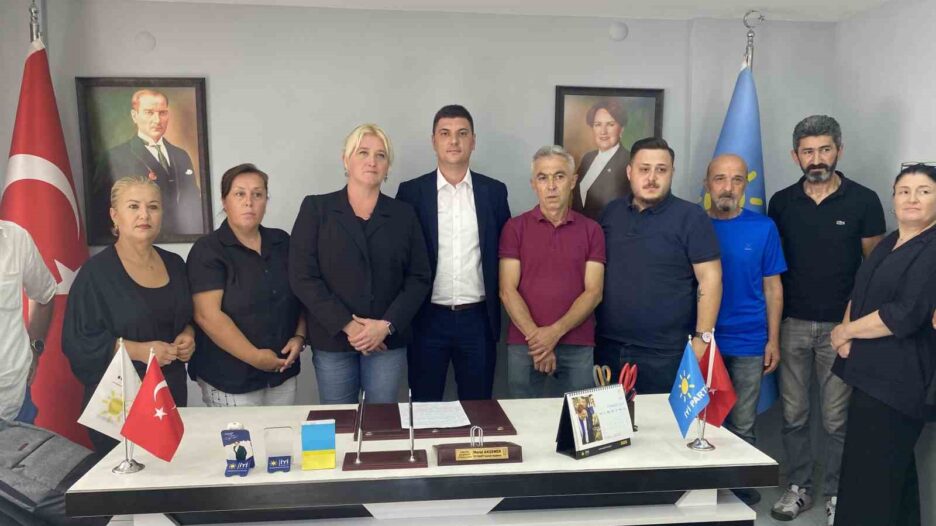DÜZGÜN Parti Zonguldak Merkez İlçe Teşkilatı’nda toplu istifa