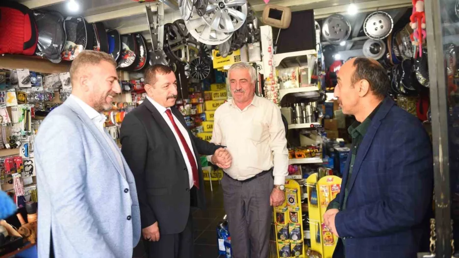 Belediye Başkanı Op. Dr. Rahmi Galip Vidinlioğlu eski sanayi sitesi esnafını ziyaret etti