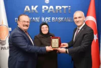 İl Genel Meclisine aday adayı olan Melezoğlu, görevini Şenol’a devretti