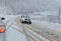 Kastamonu’nun yüksek kesimlerinde yoğun kar yağışı etkili oluyor