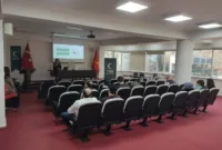 Yeşilay’dan belediye personeline bağımlılıkla mücadele semineri