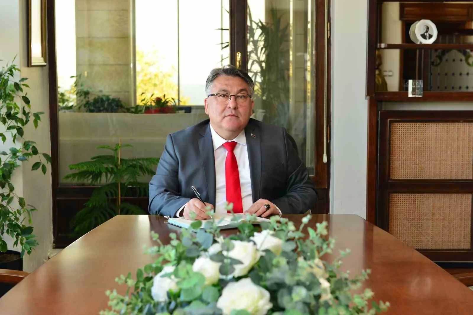 rektor ozolcerden 21 mart nevruz bayrami mesaji Bxap8vDl jpg