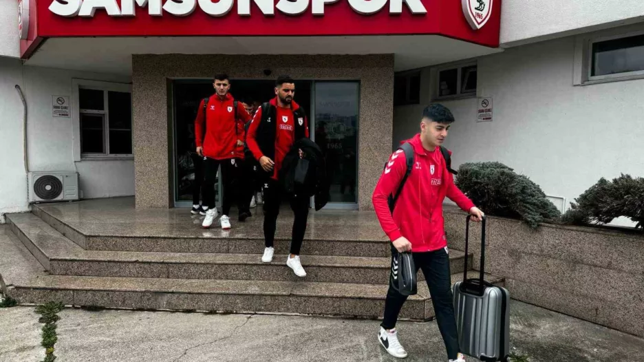 Samsunspor, Hatayspor maçı için Mersin’e gitti