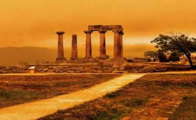 Atina’da Sahra’dan gelen çöl tozu gökyüzünü turuncuya boyadı