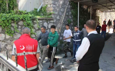 Amasya’da İl Göç İdaresi binasından kaçan 25 kaçak göçmenden 24’ü yakalandı, bakanlık soruşturma başlattı