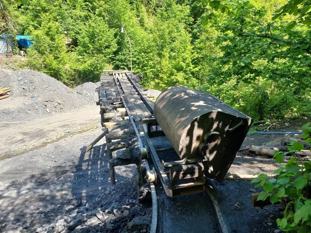 ruhsatsiz maden ocaklari kapatildi NElCpSmd jpg