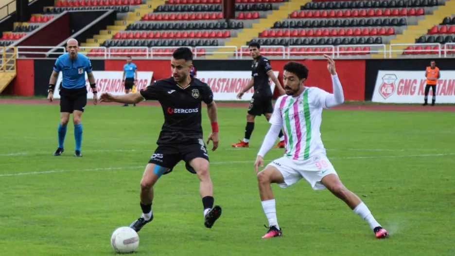 TFF 2. Lig: Kastamonuspor: 3 – Isparta 32 Spor: 0