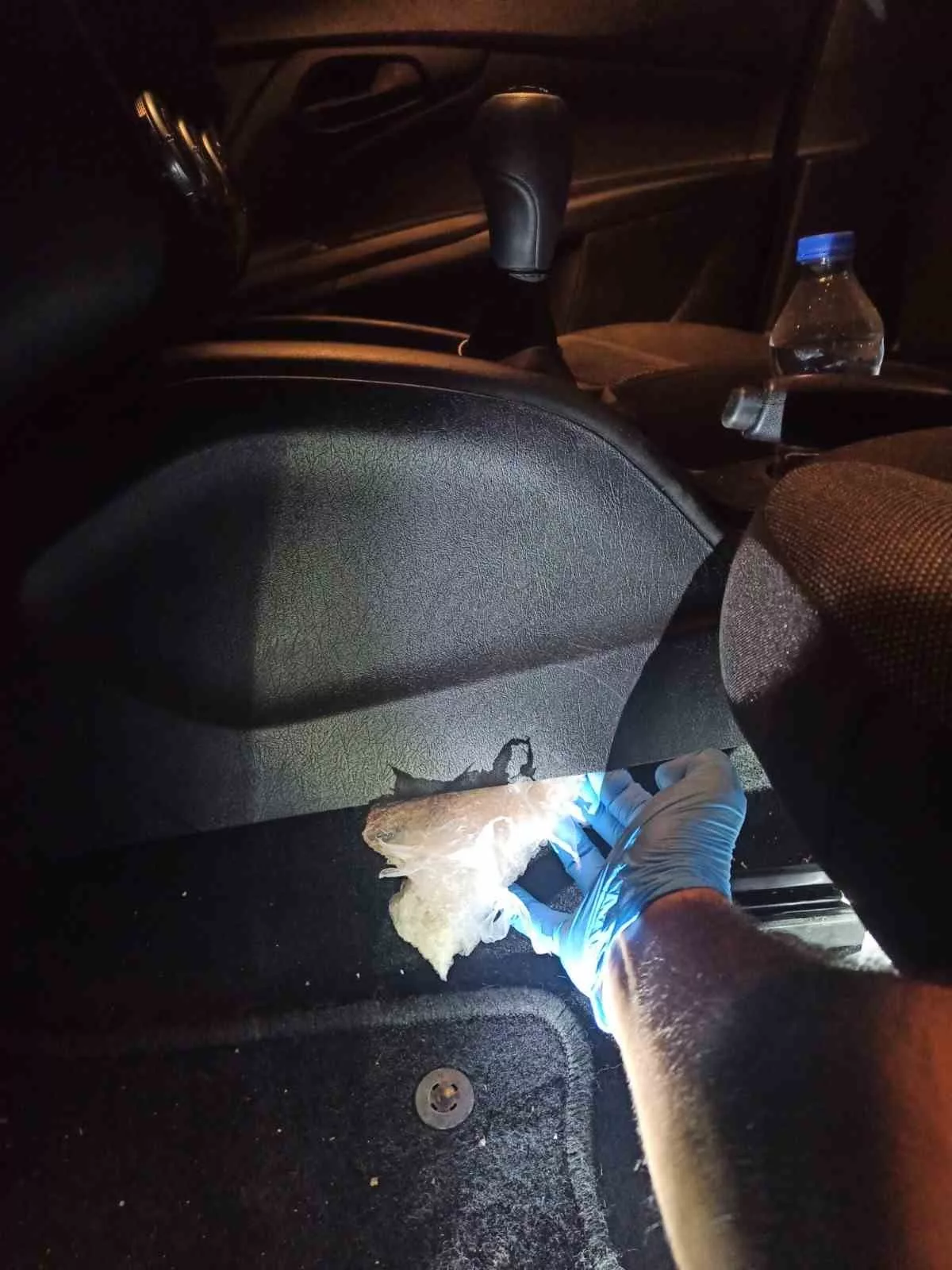 vites konsoluna uyusturucu saklamislar 1Va7fukl jpg