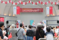Japonlar, Türk müzikleri eşliğinde halay çekti
