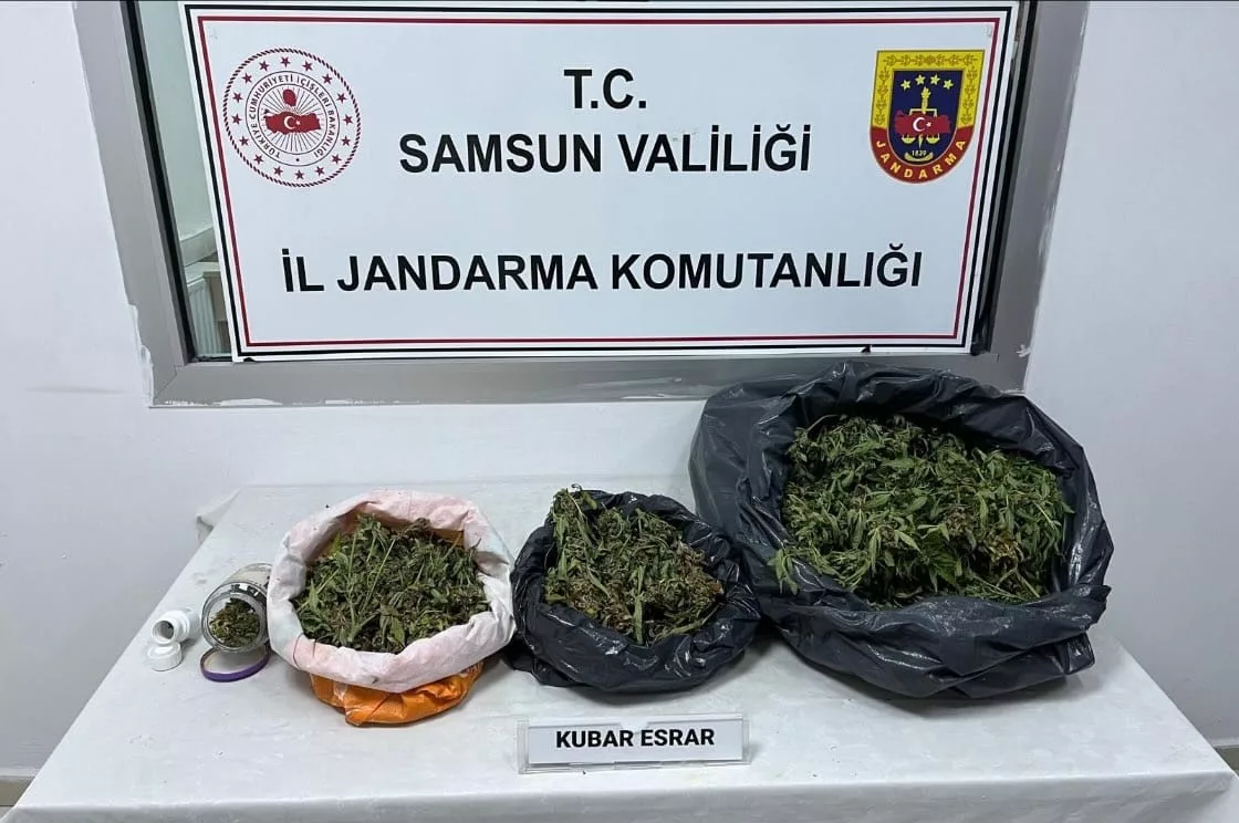 carsambada 28 kilo kubar esrar ele gecirildi 1 gozalti cjzZva9P jpg