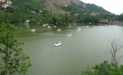 Sera Gölü’nde deniz bisikleti yoğunluğu