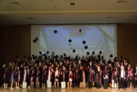 Tıp fakültesinden 82 öğrenci mezuniyet coşkusunu yaşadı