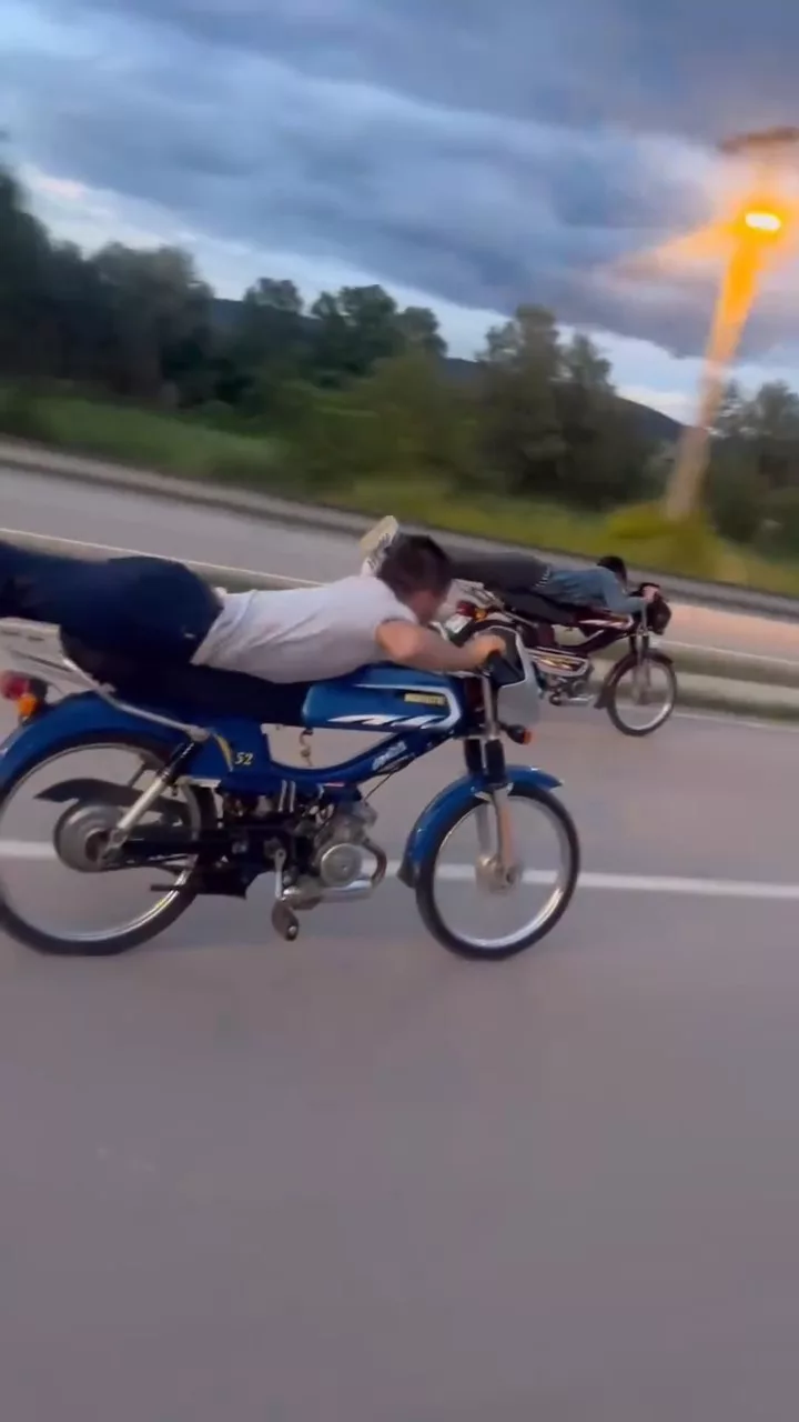 tokatta motosikletlilerin tehlikeli yolculugu tJZA28lf jpg