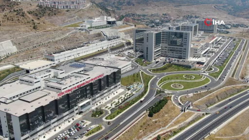 İzmir Şehir Hastanesi, 8 ayda 2 milyondan fazla hastaya hizmet verdi