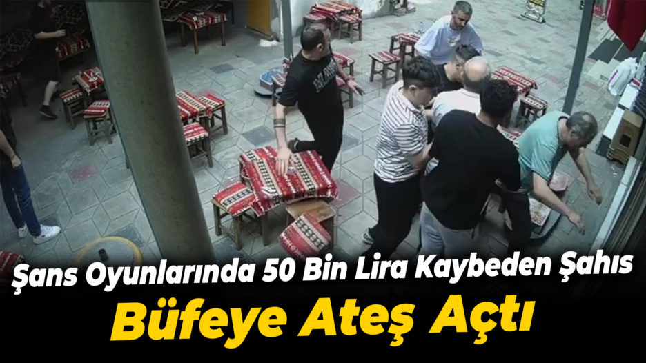 Görüntülerde saldırının yaşandığı yerde bulunan kafede oturanların panikle kaçıştığı görüldü