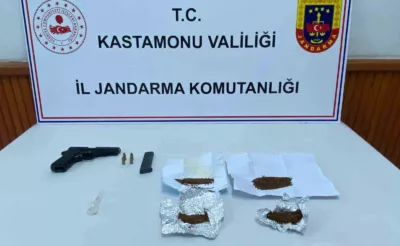 Kastamonu’da uyuşturucuyla yakalanan 3 şahıs tutuklandı
