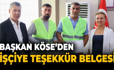 Başkan Köse Bulduğu Cüzdanı Sahibine Veren İşçiyi Ödüllendirdi