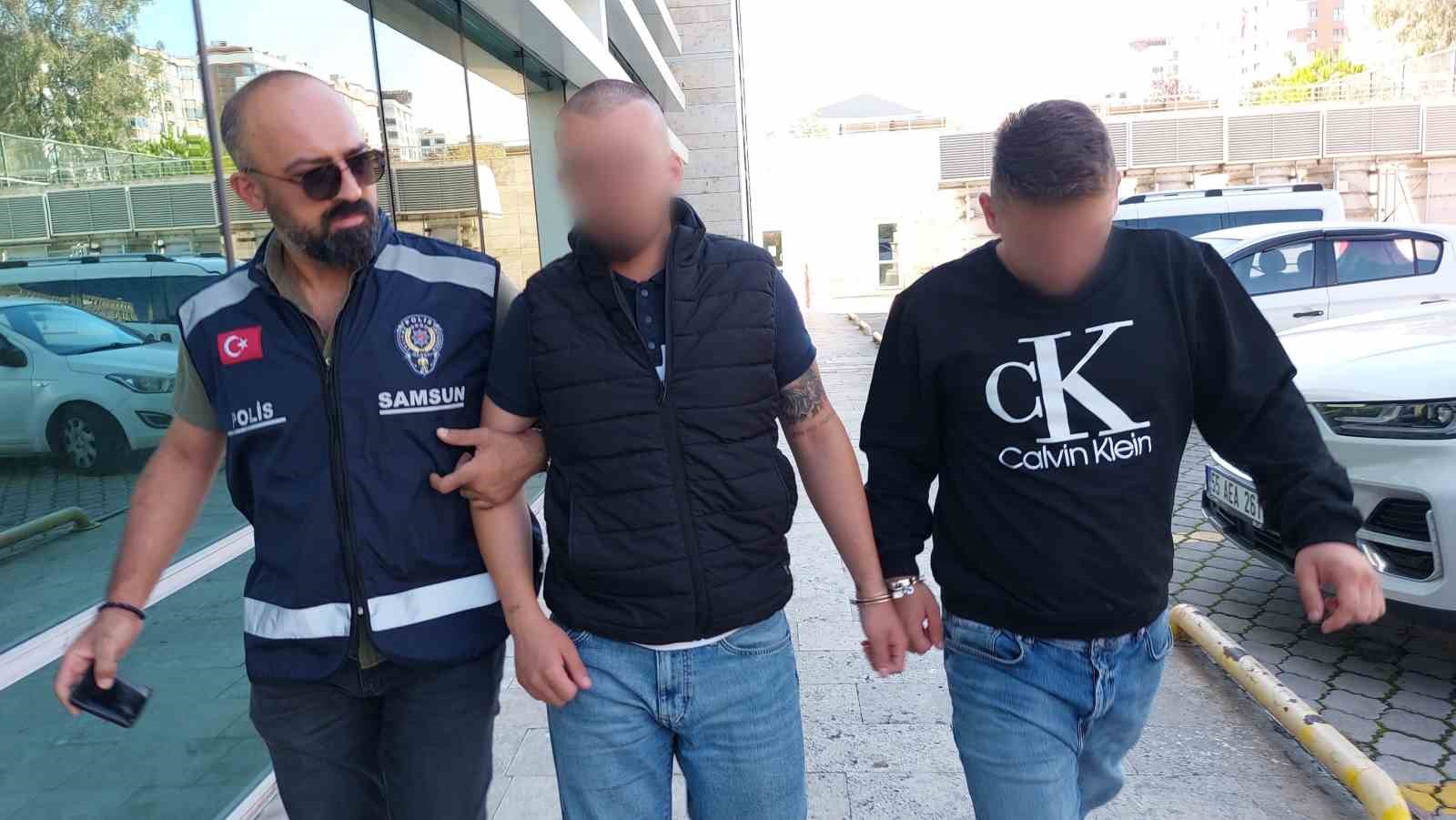 samsunda tufekle park halindeki araca ates acan 2 kisi yakalandi BHSC6wzr