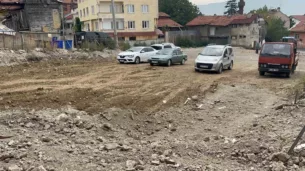 tarihi hamam kalintisinin ustu kapatildi otopark oldu 6lBdrAIs