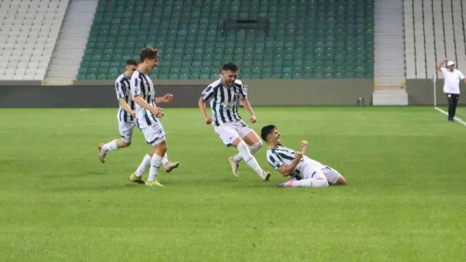 TFF 2. Lig: Giresunspor: 1 – Van Spor FK: 1